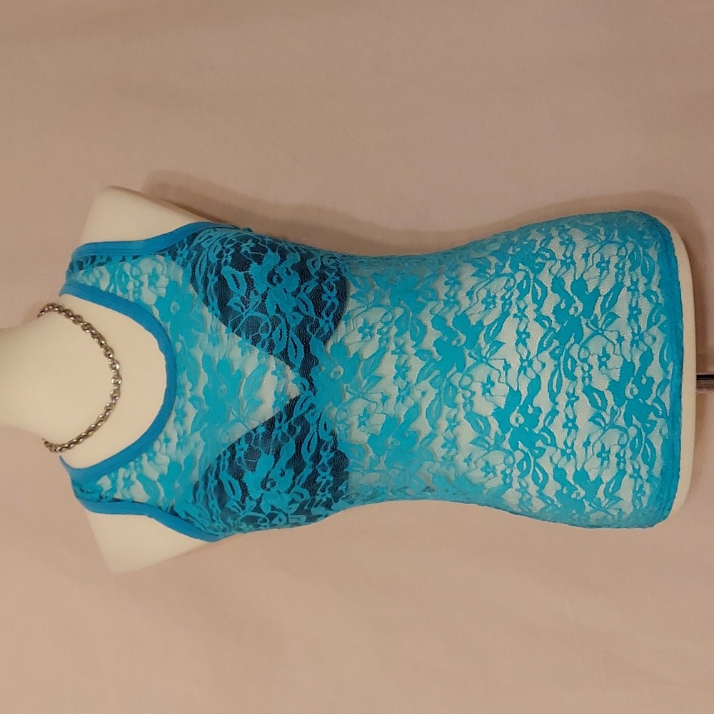 ‼️3 for $10‼️  Connection 18 Teal Unlined Lace Racer-back Tank Top